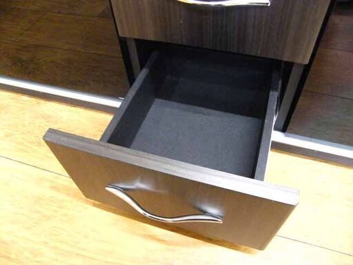 TVボード TV台 幅150㎝ 収納棚 テレビボード テレビ台 ローボード 収納付き 扉付き ブラック ダークブラウン 収納家具 札幌