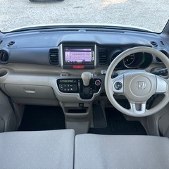 平成26年　ホンダ NBOX プラス　80,437km  車検7年／5月の画像