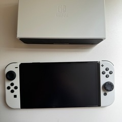 【本体美品】Nintendo Switch おまけ多数(手渡し限定)の画像
