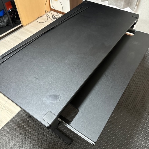 Bauhutteゲーミングデスクとキーボードスライダー