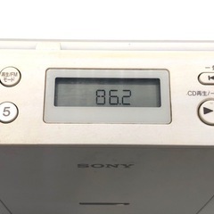 SONY ソニー パーソナルオーディオシステム ZS-E30 ホワイト 2017年製 ラジオ再生◯ CD再生× 現状品 オーディオ機器 ラジオ CDプレイヤーの画像