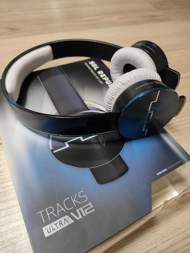 SOL REPUBLIC ヘッドフォン Tracks Ultra v12