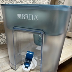 《美品》BRITA公式 タンク型浄水器  フローの画像