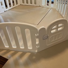 ベビーゲート、ペットゲート