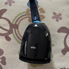 【未使用品】BRAUN シリーズ3用洗浄器 +カートリッジ4個