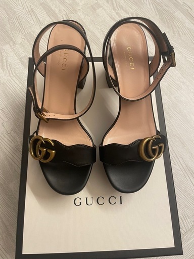 GUCCI サンダル　レディース　23.5センチ