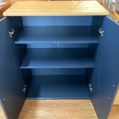 IKEA 扉付キャビネット スクルーヴビー 中古の画像