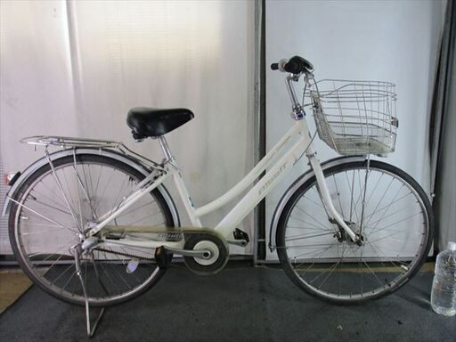 Ｄ692　★限定特価　整備済み★ブリヂストン　アルベルトロイヤル★ 中古自転車 【　26インチ　白　 】