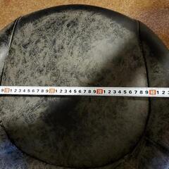 昇降式カウンターチェアの画像