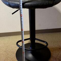 昇降式カウンターチェアの画像