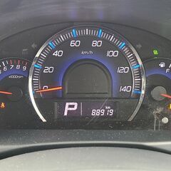スズキ ワゴンＲ スティングレー  Ｘ🚗人気のおくるまです🫶の画像