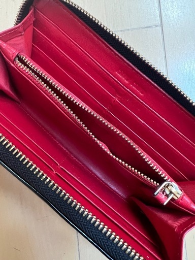 miumiu長財布