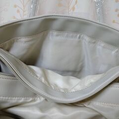 新品未使用 PATTERNfiona リボンパスケース付きトートバッグの画像