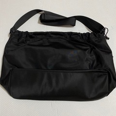 【新品】ショルダーバッグ　　の画像