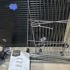 3段キャスター付きシェルフユニット