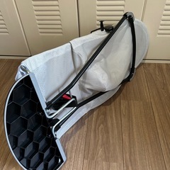 ベビービョルン　バウンサー　木製トーイ付きの画像