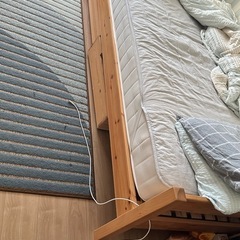 シングルベッド