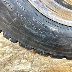 【未使用品】ブリジストン/BRIDGESTONE タイヤ W900 265/70R 19.5 140/138J 2023年製 ホイール ALCOA スタッドレス　/SL2の画像