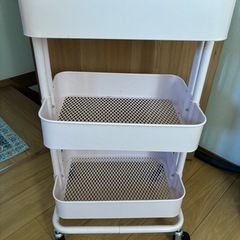 ワゴン ピンク
