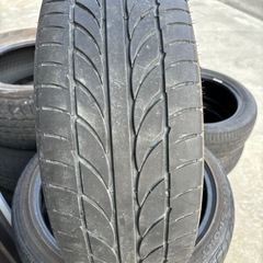 225/40R19の画像