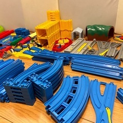 【お値下げしました⭐︎】プラレール 大量まとめ売りセット　線路たくさん