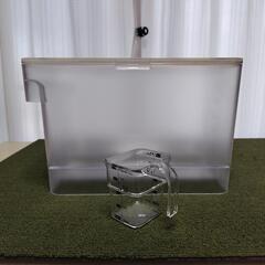 6L米びつ(容量:約5kg)と計量カップ(180ml)のセットの画像