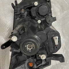 アルファードG 10系 純正ヘッドライト　左右　の画像