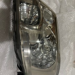 アルファードG 10系 純正ヘッドライト　左右　の画像