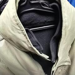  防寒ジャケットの画像