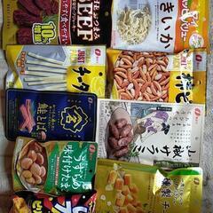 なとり 優待　２５００円分　６００円分ぐらいの麺類 切手OK（全品）