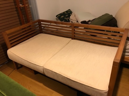 スキャンチーク　2人掛けソファ