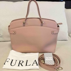 入手困難FURLA アガタ moonstone(ピンクベージュ)の画像