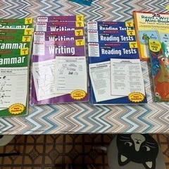 洋書　
Scholastic英語学習教材