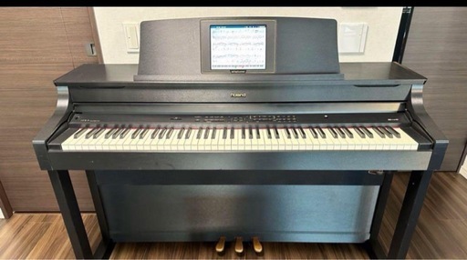 ローランドRolandの電子ピアノ、椅子付き