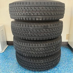 195/80R15 ホイール付スタッドレスタイヤ4本セットの画像