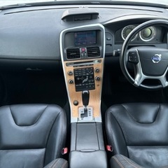 東京発!ボルボ XC60!車検R7年12月付!B.Sカメラ!クルコン!新タイヤ!の画像