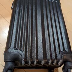 スーツケースの画像