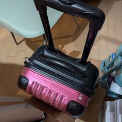 スーツケースの画像