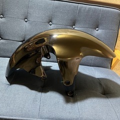 スズキ　M109R 　純正フロントフェンダーの画像
