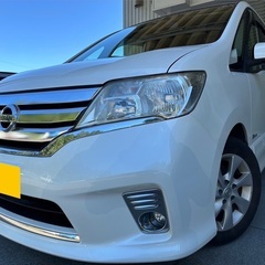 フリップダウンモニター付き☆月々1.2万円〜分割払い可❗️車検2年付き！大人気☆日産 セレナ   ハイウェイスター☆☆HDDナビ☆走行中DVD見れます☆ETC付き☆バックカメラ☆ドラレコ付きのフル装備☆両側電動スライドドア☆純正アルミ☆ウィンカーミラー☆フル装備☆車内広々三列シート‼️の画像