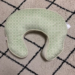 授乳クッション、枕