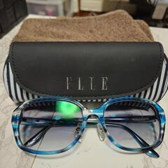 ELLE度入りサングラスの画像