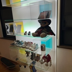 美容室の棚の画像