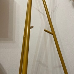 IKEA EKRAR エクラール ポールハンガー ダークイエロー の画像