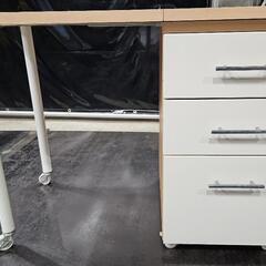 折り畳み可動式机の画像