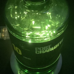 PORT CHARLOTTE  空き瓶利用　卓上ライト　手作り品の画像