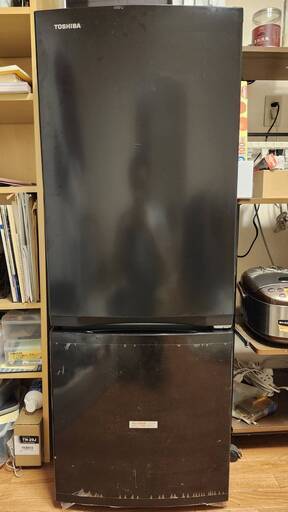 【美品】【2022年製】TOSHIBA 冷蔵庫 153L【8月6日～9日の引き渡し】東芝 GR-T15BS(K)
