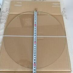 円形のガラス 丸窓などにの画像