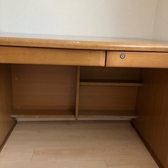引取限定　机の画像