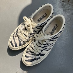 コンバーススニーカー 24.5　